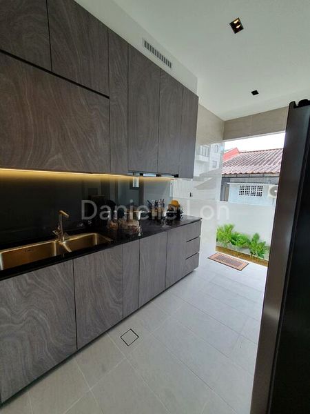 7 Bed Semi-Detached House (Landed) for Sale in  Changi North Crescent - Image 3